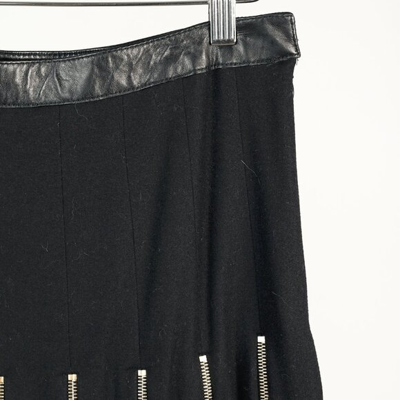 Alexander McQueen Black Wool Leather-Trim Zippered-Hem Skirt - Picture 4 of 11